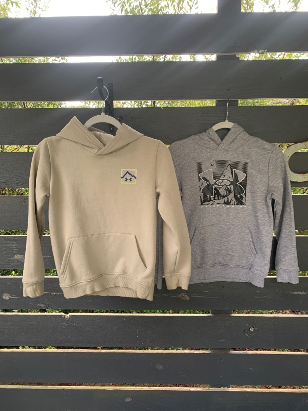 Boys under armor sweatshirts 2 youth medium